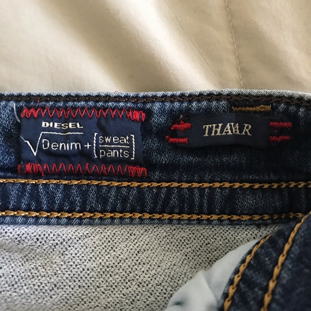 Authentic Diesel Thavar men’s jeans size 32